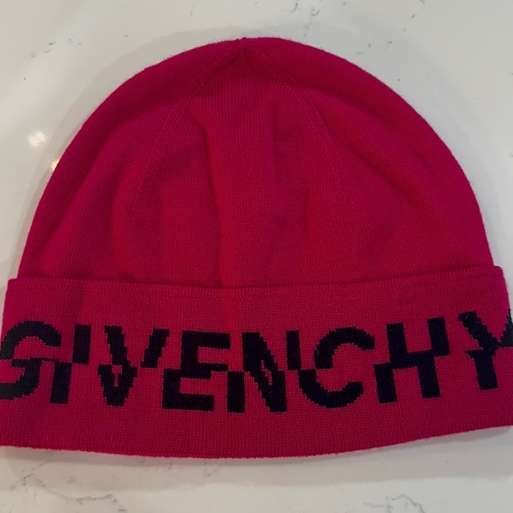 GIVENCHY
Wool Patterned Beanie w/ Tags - Picture 4 of 10